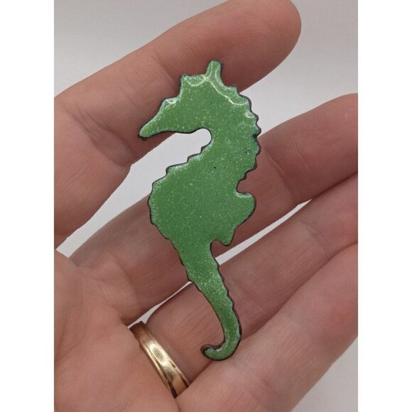 Handmade Vintage Seahorse Brooch Pin Green Enamel on Copper 2.25" MCM Estate - Picture 1 of 4